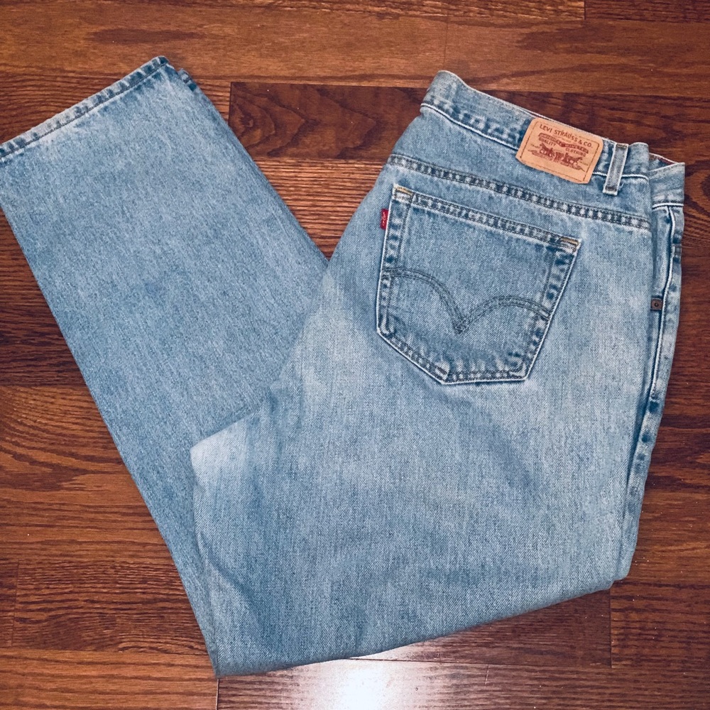 VINTAGE 38x41 LEVI JEANS RELAXED TAPERED